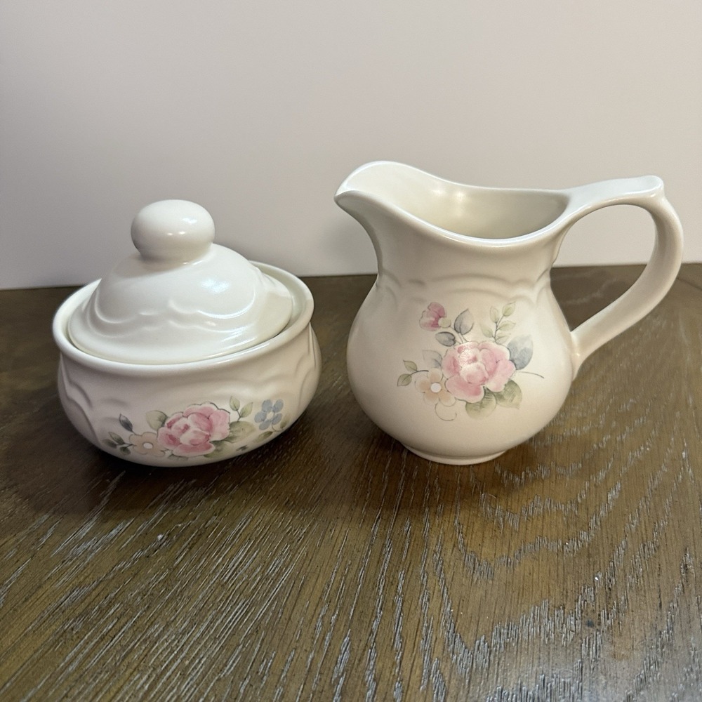 Pfaltzgraff Tea Rose Creamer And Sugar Bowl‎ Pink Floral Vintage Stoneware Set